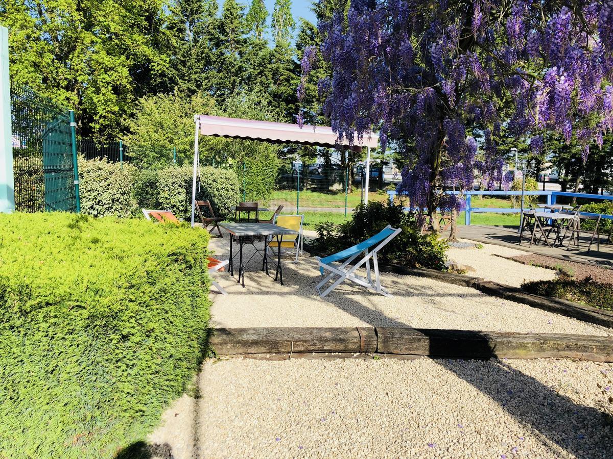 Hotel Au Relais Des Lilas Parthenay Kültér fotó