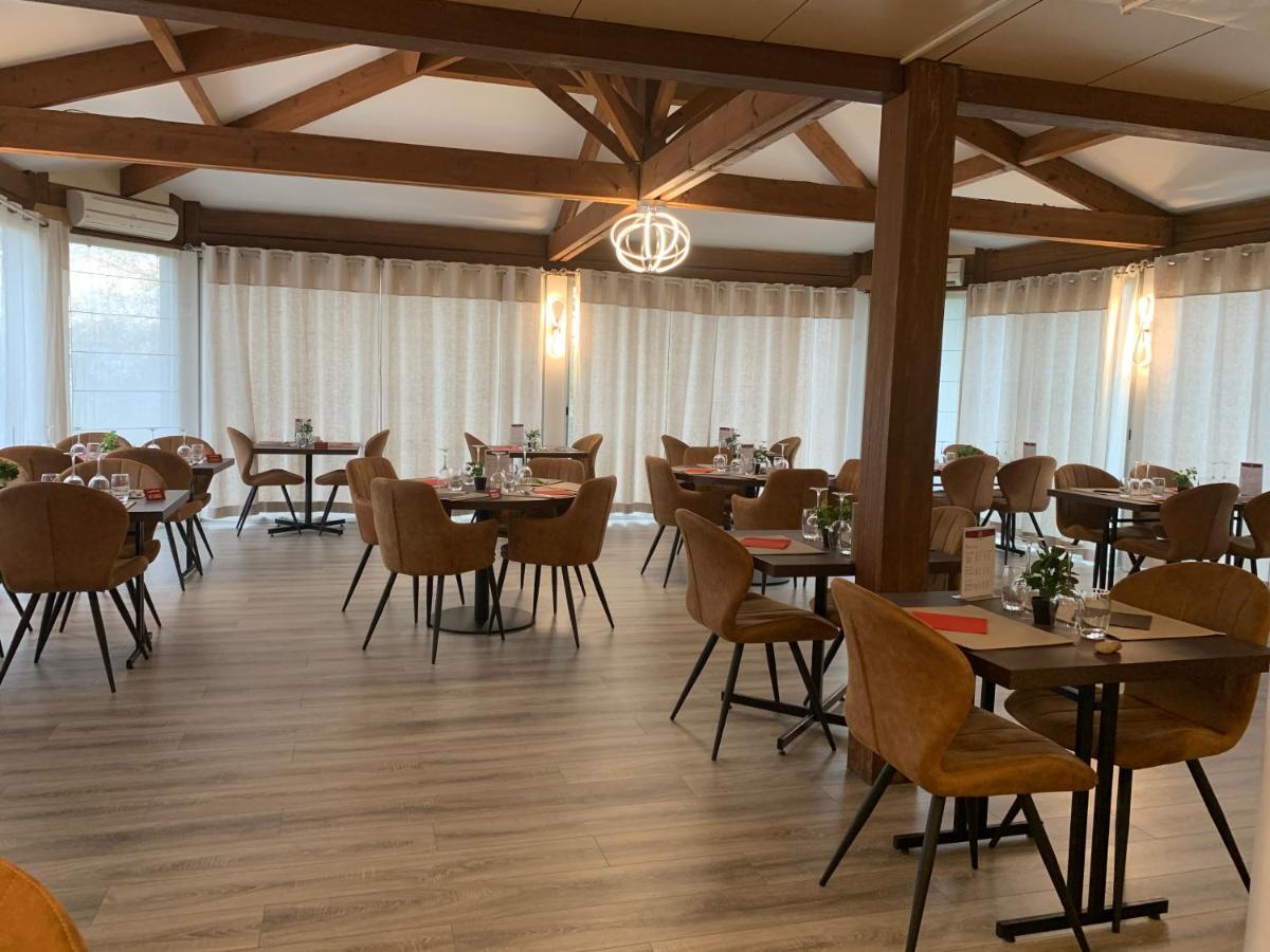 Hotel Au Relais Des Lilas Parthenay Kültér fotó