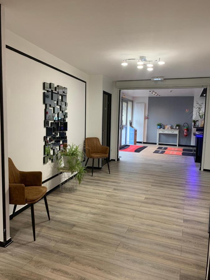 Hotel Au Relais Des Lilas Parthenay Kültér fotó